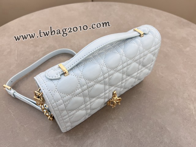 Dior专柜2024新款迪奥高仿原单黑色漆皮革藤格纹Miss肩背斜挎手提包 djfk1330